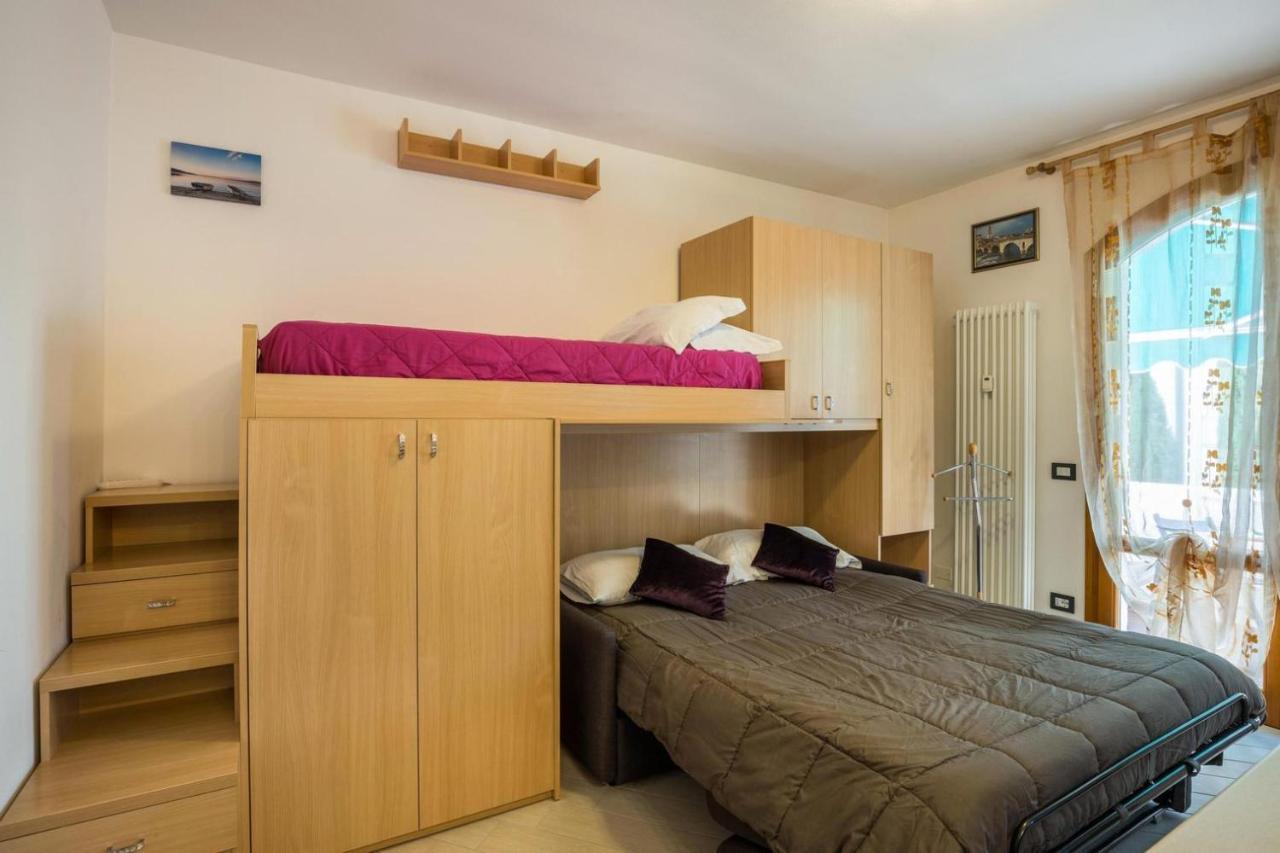Il Bianconiglio Apartman Peschiera del Garda Kültér fotó