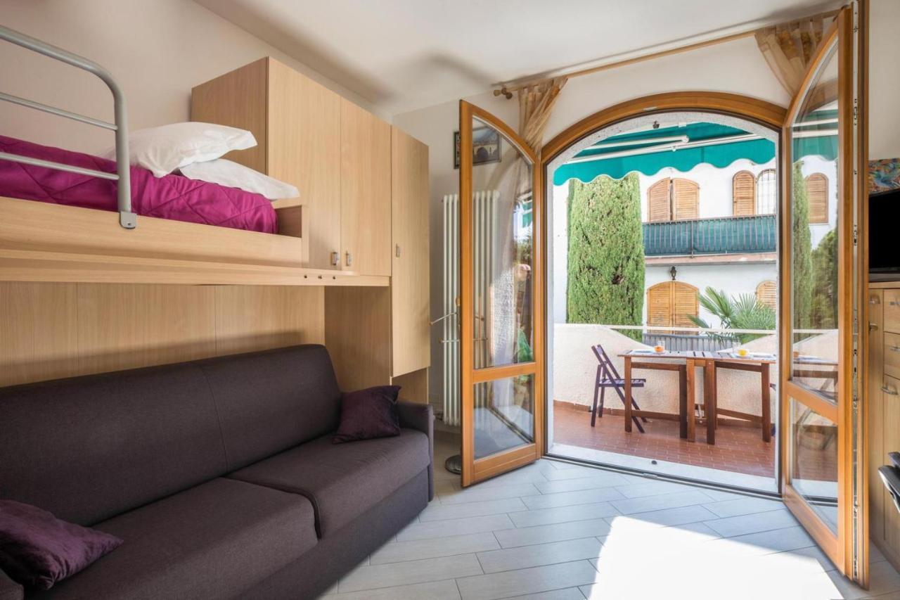 Il Bianconiglio Apartman Peschiera del Garda Kültér fotó