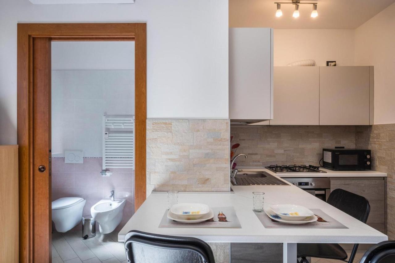 Il Bianconiglio Apartman Peschiera del Garda Kültér fotó